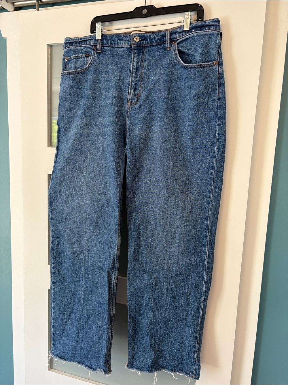 Abercrombie & Fitch High-Rise 90s relaxed jean